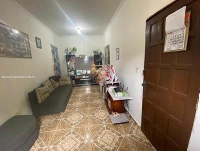Casa para Venda, em Guaruj�, bairro Morro do Engenho, 2 dormit�rios, 2 banheiros